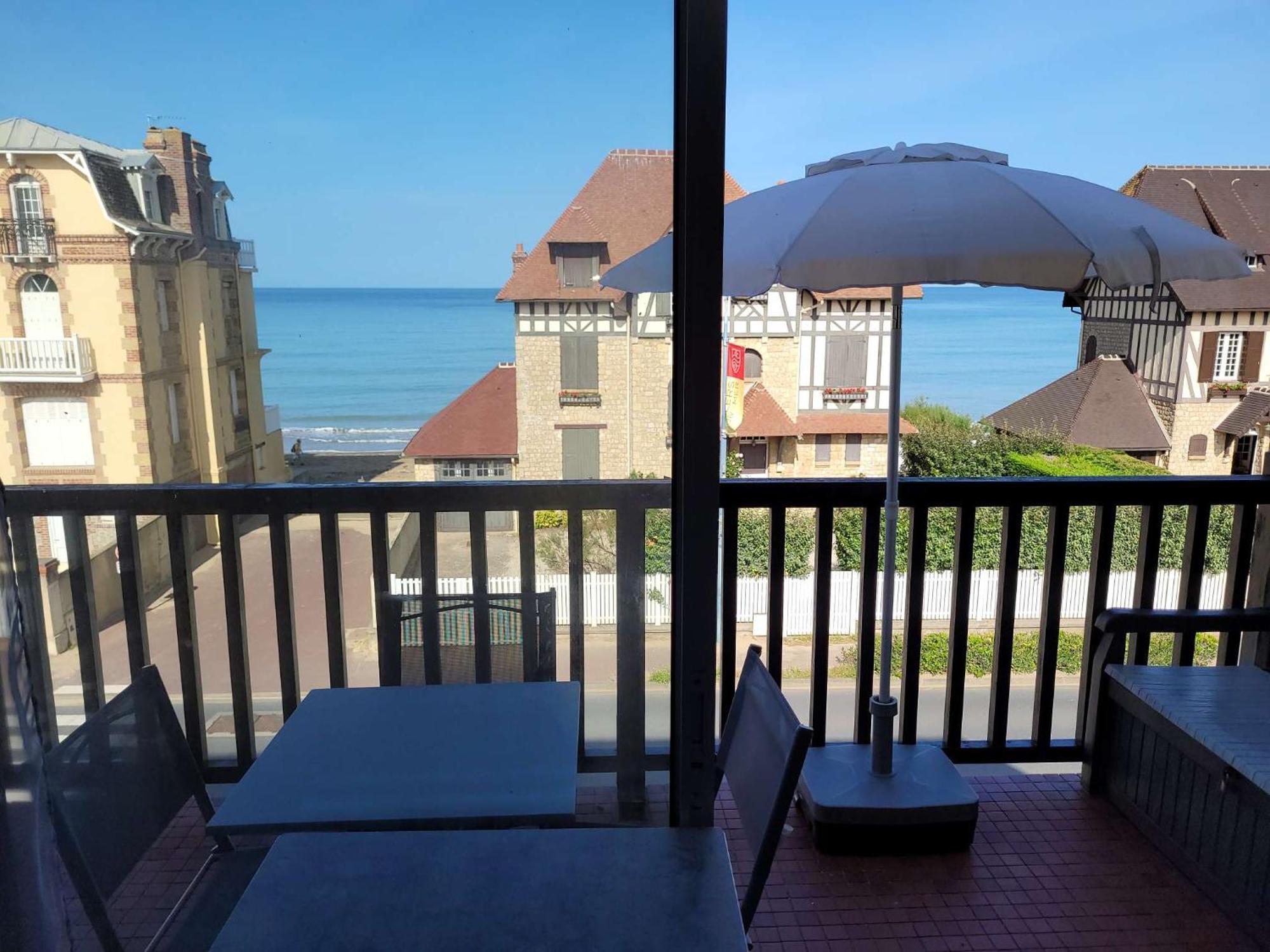 Manon'S Studio Villers-sur-Mer Eksteriør billede